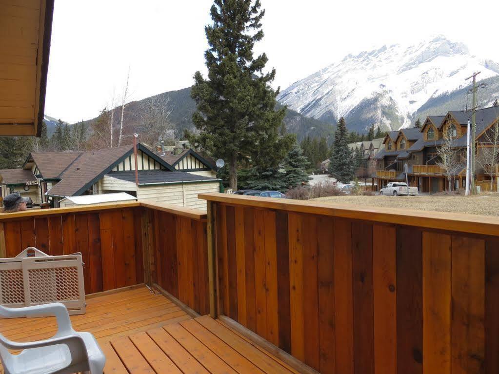 Hillside Bungalows Banff Exteriér fotografie